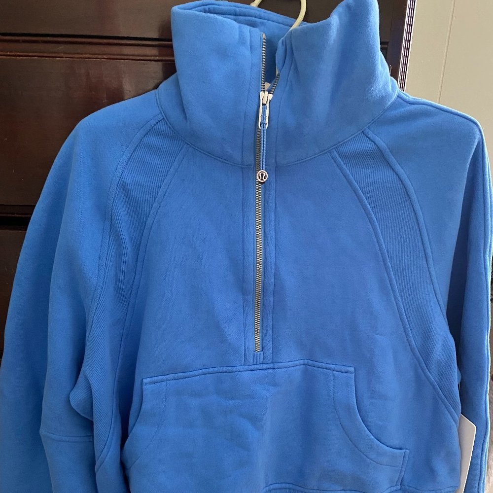 Lululemon Scuba Funnel Neck Half Zip